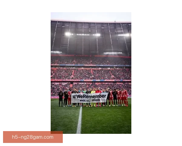 曼联逼近欧冠资格利物浦自毁前程